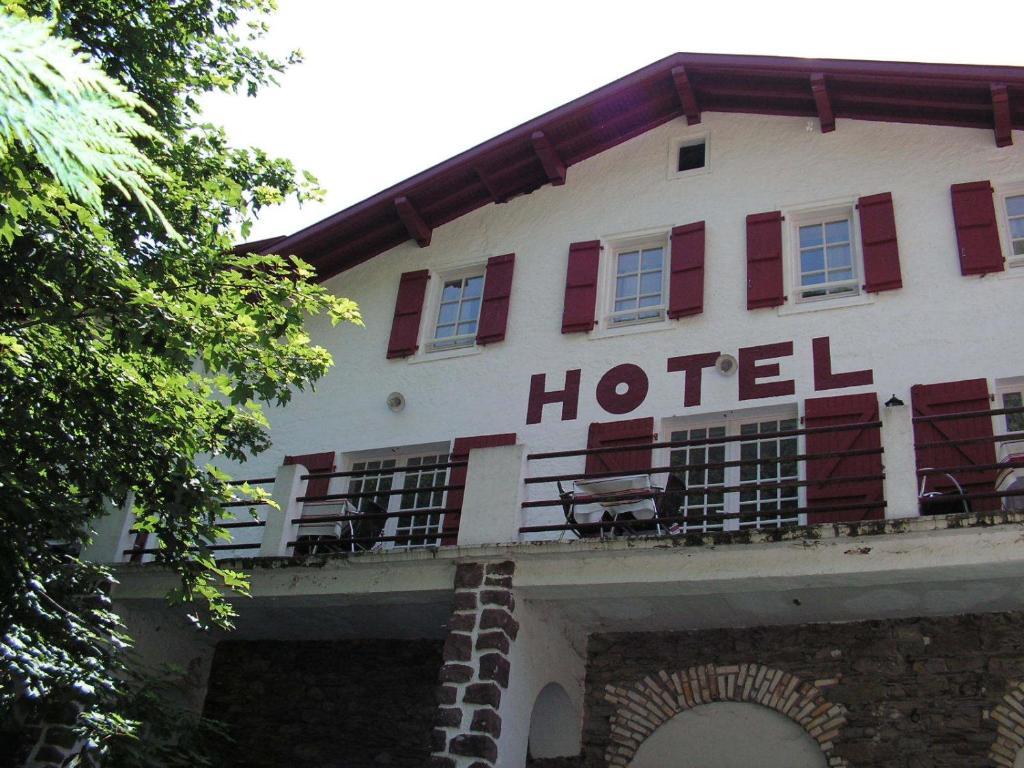 Hotel Le Clementenia Arnéguy Dış mekan fotoğraf