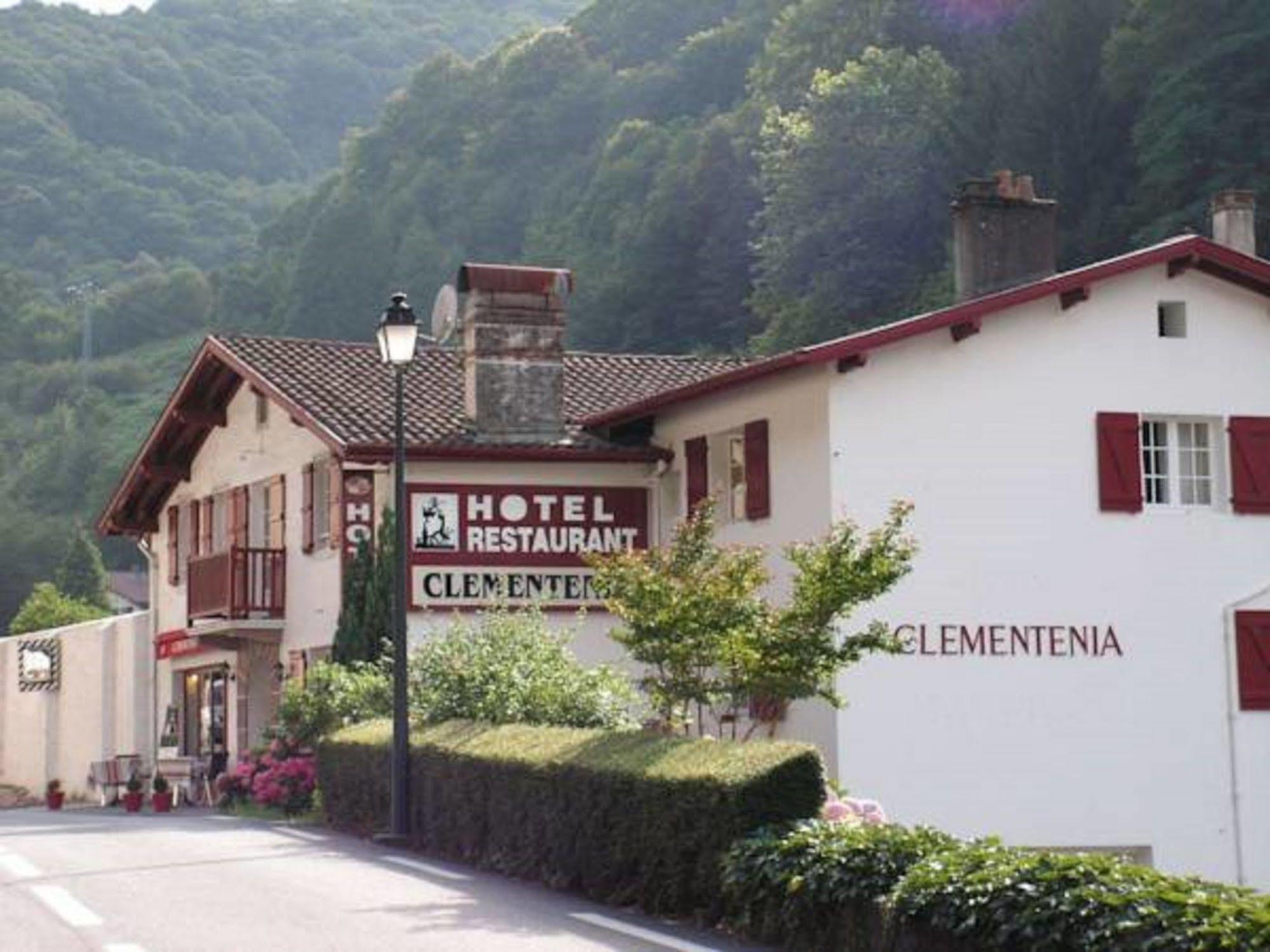 Hotel Le Clementenia Arnéguy Dış mekan fotoğraf
