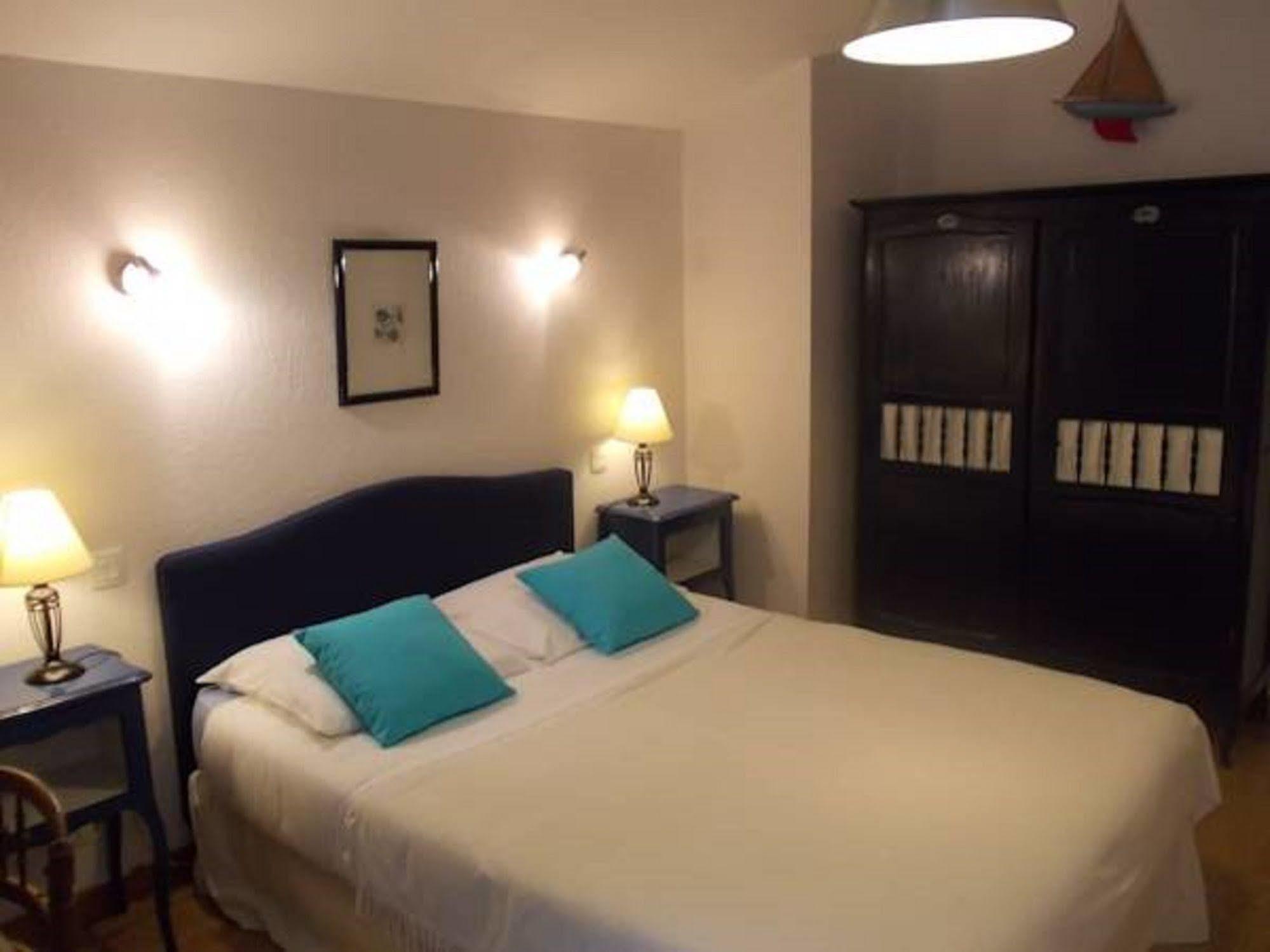 Hotel Le Clementenia Arnéguy Dış mekan fotoğraf